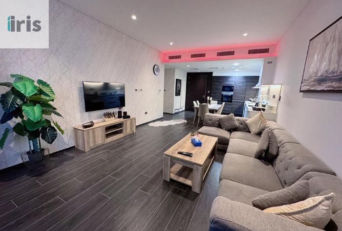 971262 - Property Image 2