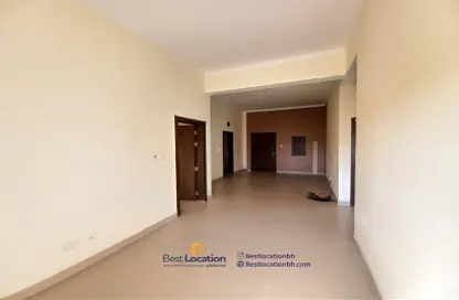 Apartment - 3 Bedrooms - 2 Bathrooms for rent in Bu Kowarah - Riffa - Southern Governorate