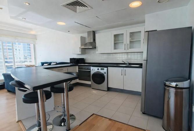 989155 - Property Image 3