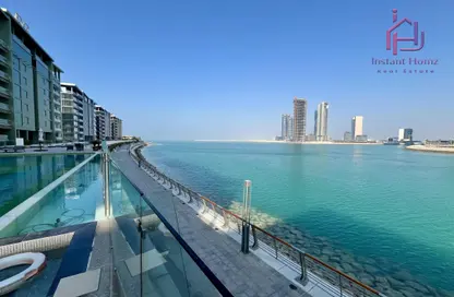 شقة - 2 غرف نوم - 3 حمامات للبيع في جزيرة الريف - محافظة العاصمة