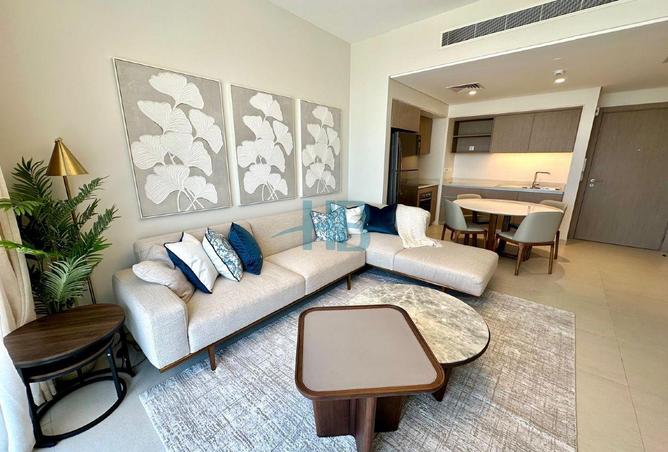 967872 - Property Image 2