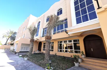 Outdoor Building image for: Villa - 5 Bedrooms - 6 Bathrooms for rent in Al Jasra - Northern Governorate, Image 1