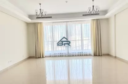 Apartment - 3 Bedrooms - 4 Bathrooms for rent in Seef - Capital Governorate