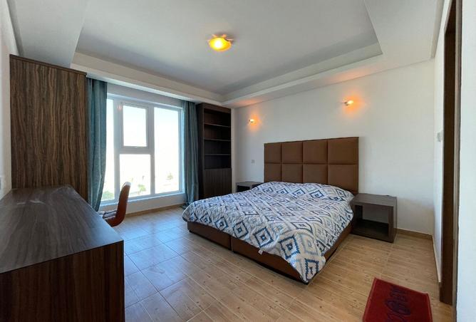 969262 - Property Image 2