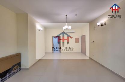 Apartment - 2 Bedrooms - 2 Bathrooms for rent in Hidd - Muharraq Governorate