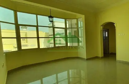Apartment - 2 Bedrooms - 2 Bathrooms for rent in Galali - Muharraq Governorate