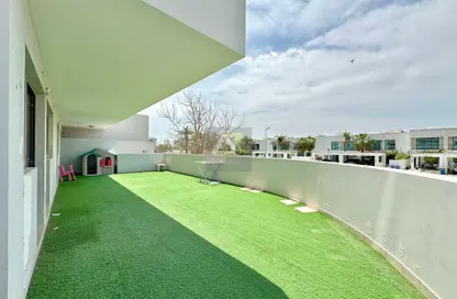 Apartment - 3 Bedrooms - 3 Bathrooms for rent in Amwaj Avenue - Amwaj Islands - Muharraq Governorate