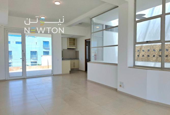 952765 - Property Image 3
