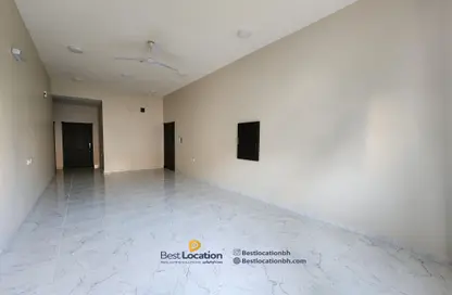 Apartment - 3 Bedrooms - 2 Bathrooms for rent in Sadad - Northern Governorate
