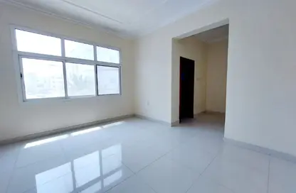Office Space - Studio - 2 Bathrooms for rent in Tubli - Central Governorate
