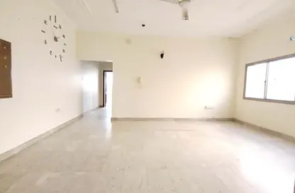 شقة - 2 غرف نوم - 2 حمامات للايجار في الحد - المحرق