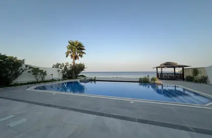 فيلا - 5 غرف نوم - 7 حمامات للايجار في درة البحرين - المحافظة الجنوبية