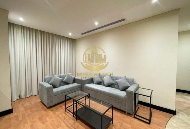964833 - Property Image 2