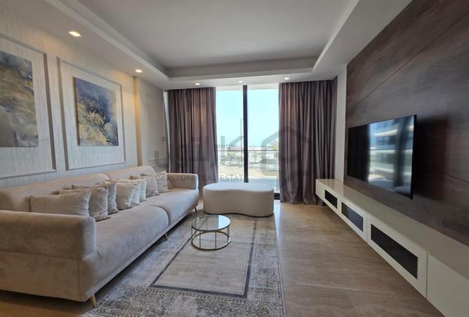 953734 - Property Image 2