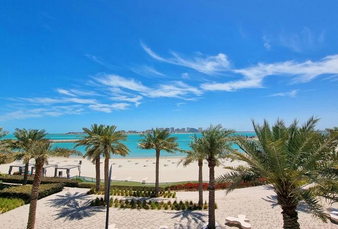 969098 - Property Image 2