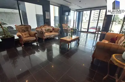 Apartment - 2 Bedrooms - 2 Bathrooms for rent in Al Burhama - Manama - Capital Governorate