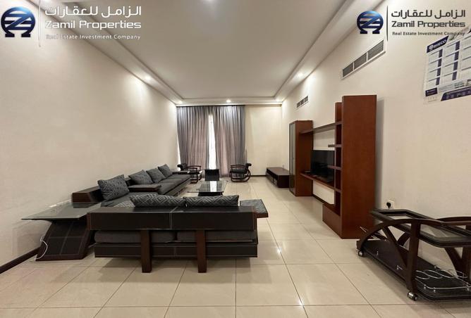 907911 - Property Image 2