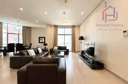 Apartment - 2 Bedrooms - 3 Bathrooms for rent in Seef - Capital Governorate