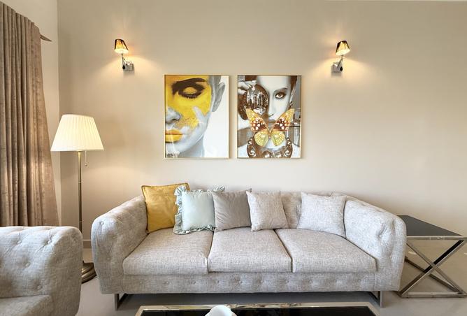 957037 - Property Image 2
