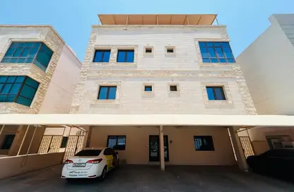 Apartment - 2 Bedrooms - 3 Bathrooms for rent in Maqabah - Northern Governorate