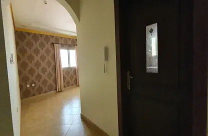 Hall / Corridor image for: Apartment - 2 Bedrooms - 2 Bathrooms for rent in Hidd - Muharraq Governorate, Image 1