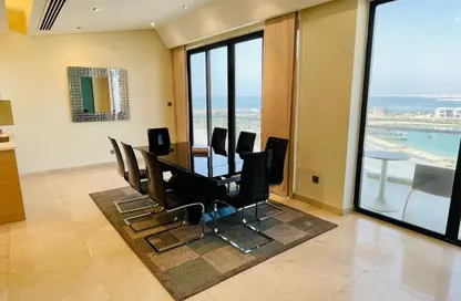 Apartment - 3 Bedrooms - 5 Bathrooms for rent in Reef Island - Capital Governorate