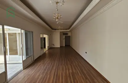 Villa for rent in Busaiteen - Muharraq Governorate