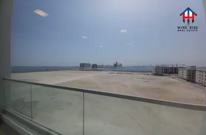 Apartment - 2 Bedrooms - 2 Bathrooms for rent in Hidd - Muharraq Governorate