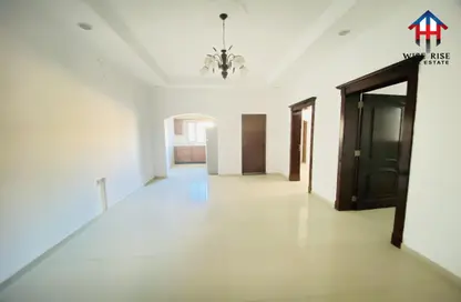 Office Space - Studio - 2 Bathrooms for rent in Mahooz - Manama - Capital Governorate