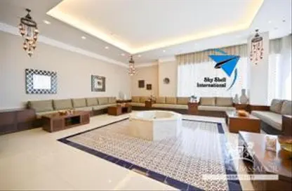 Apartment - 2 Bedrooms - 2 Bathrooms for rent in Al Juffair - Capital Governorate