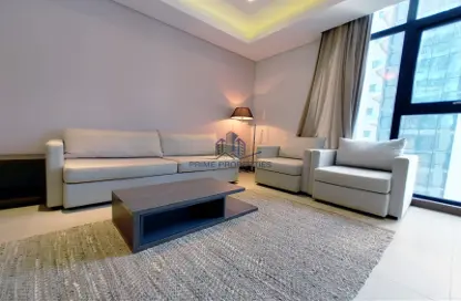 Living Room image for: Apartment - 1 Bedroom - 2 Bathrooms for rent in Seef - Capital Governorate, Image 1