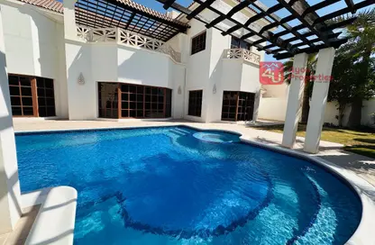 Villa - 4 Bedrooms - 5 Bathrooms for rent in Janabiya - Northern Governorate