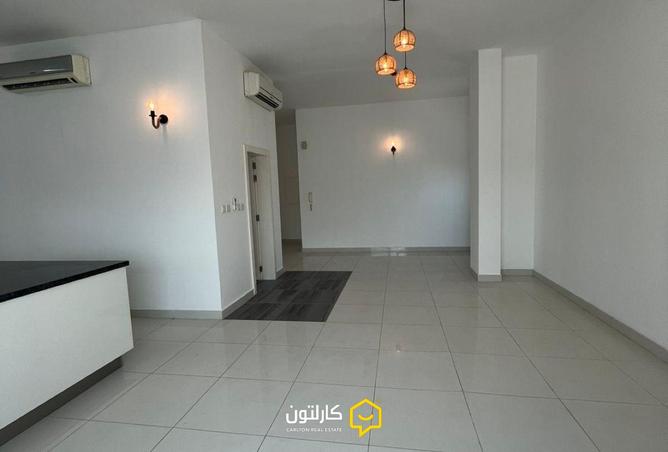962898 - Property Image 3