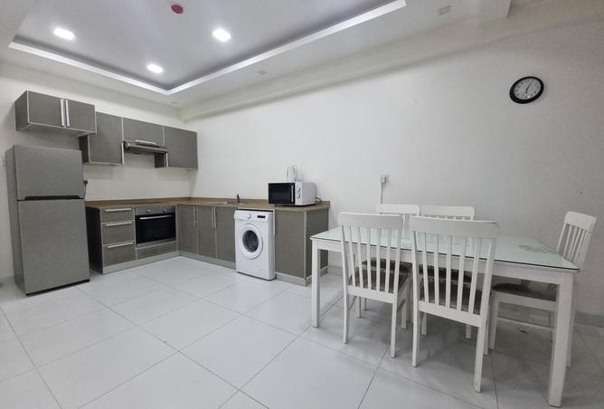 968985 - Property Image 3