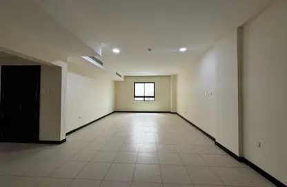 Apartment - 3 Bedrooms - 4 Bathrooms for rent in Adliya - Manama - Capital Governorate