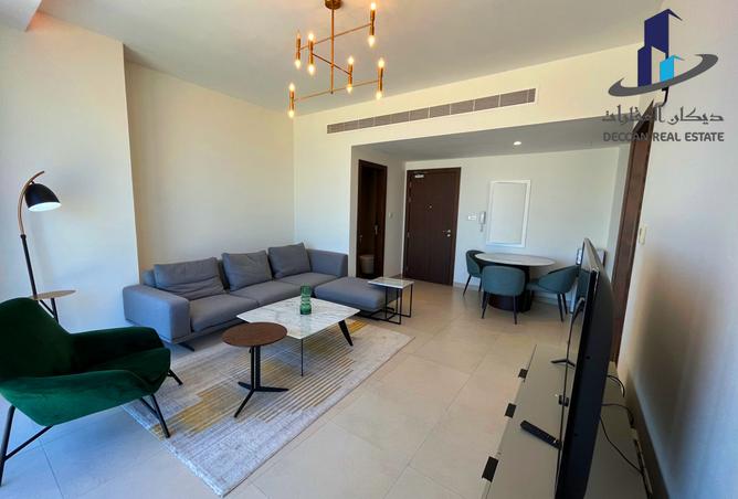 971623 - Property Image 2