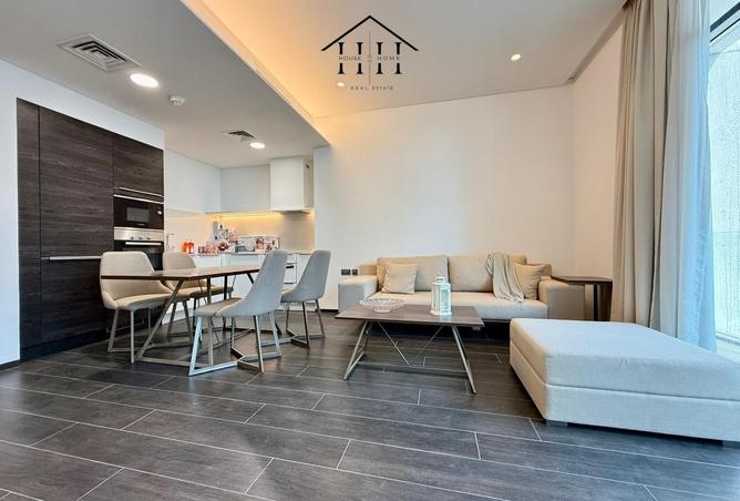 975289 - Property Image 2