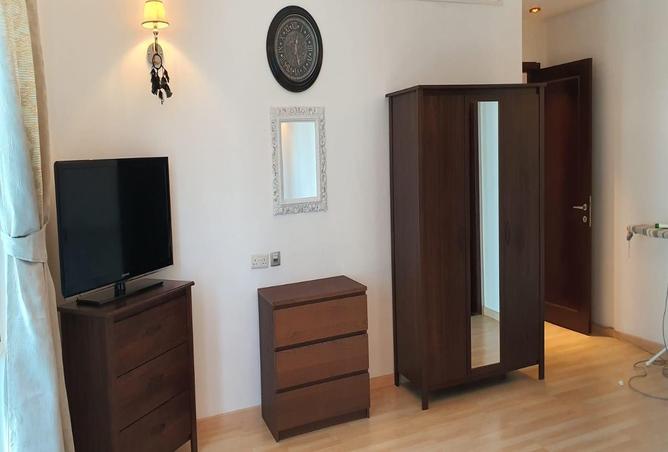 947914 - Property Image 2