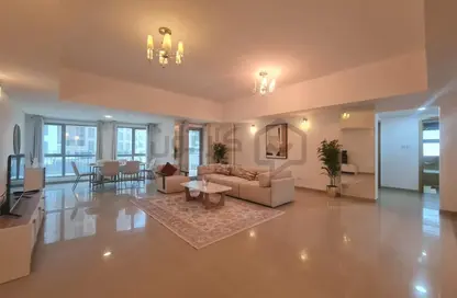Apartment - 2 Bedrooms - 2 Bathrooms for sale in Amwaj Avenue - Amwaj Islands - Muharraq Governorate