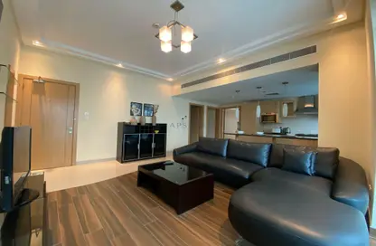 Apartment - 2 Bedrooms - 2 Bathrooms for rent in Al Juffair - Capital Governorate