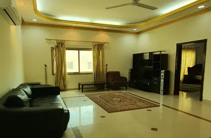 Apartment - 2 Bedrooms - 3 Bathrooms for rent in Hidd - Muharraq Governorate