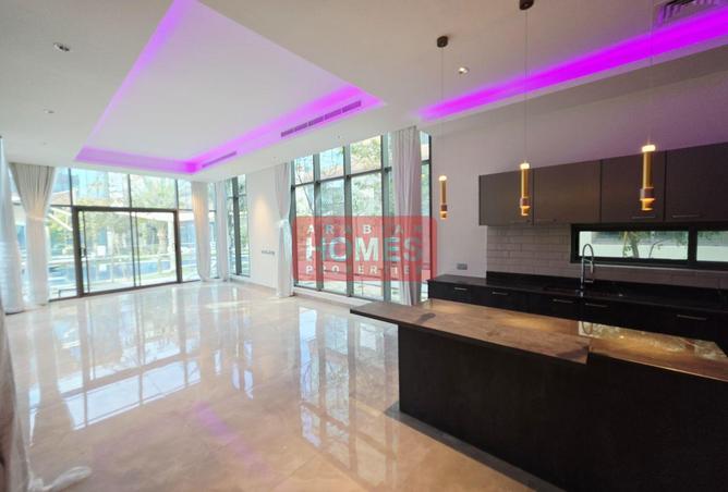 968614 - Property Image 2