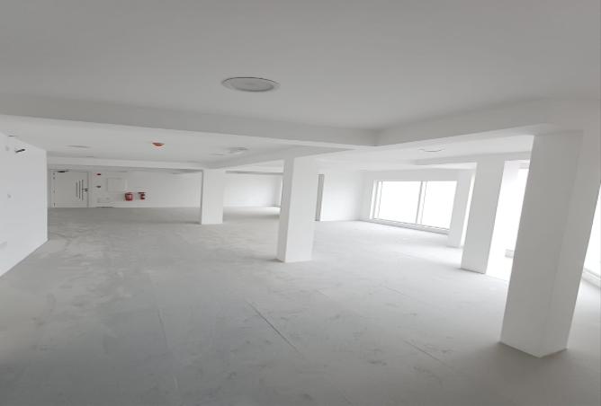 980114 - Property Image 2