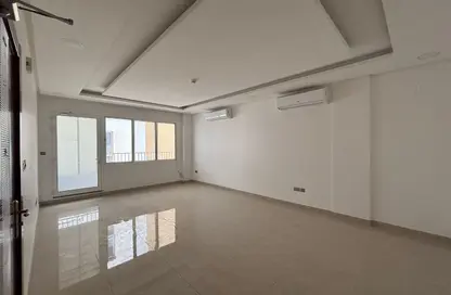 Apartment - 3 Bedrooms - 4 Bathrooms for sale in Hidd - Muharraq Governorate