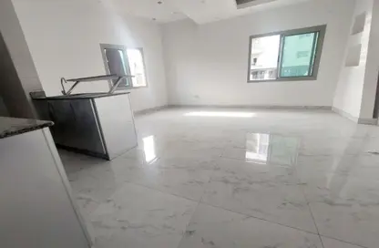 Apartment - 3 Bedrooms - 2 Bathrooms for rent in Mahooz - Manama - Capital Governorate