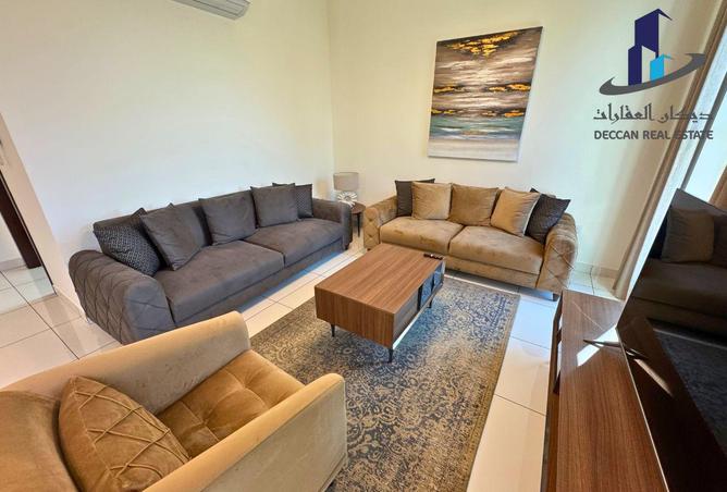 966111 - Property Image 2