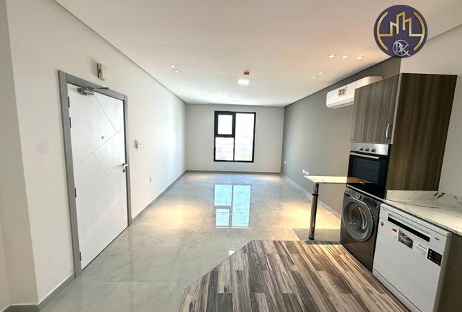 985209 - Property Main Image