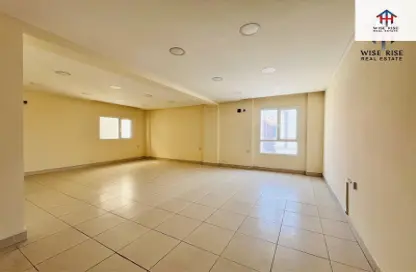 Office Space - Studio - 2 Bathrooms for rent in Tubli - Central Governorate