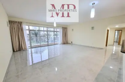 شقة - 3 غرف نوم - 3 حمامات للبيع في أمواج - المحرق