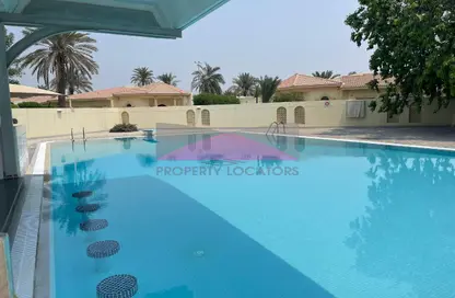 Compound - 4 Bedrooms - 4 Bathrooms for rent in Janabiya - Northern Governorate